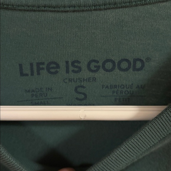 Life Is Good womens Festive green Long Sleeve Tee - Picture 3 of 4